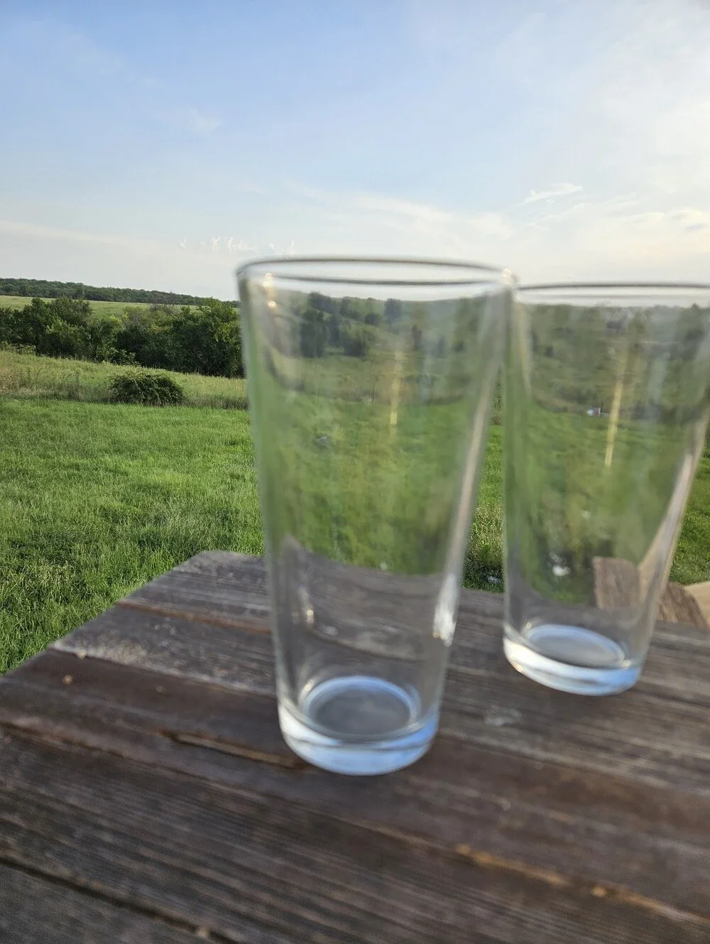 (TWO) MIXING GLASS 22 oz HEAVY DUTY BEER/DRINK GLASS COMPARABLE TO LIBBEY 77422